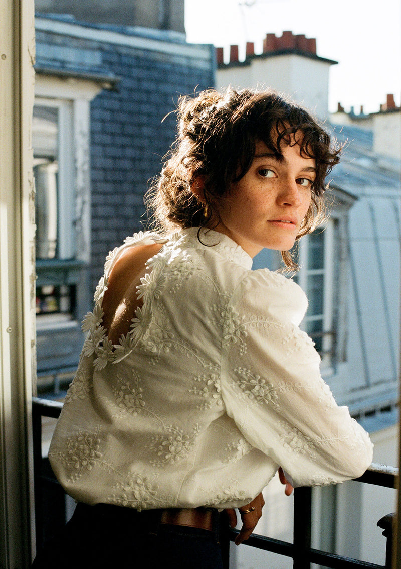 Precious white blouse